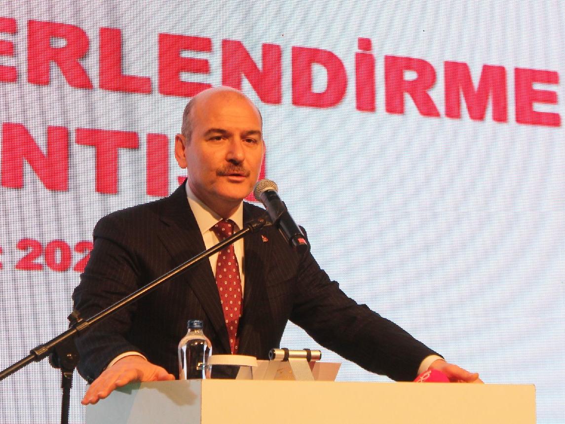 İçişleri Bakanı Soylu Türkiye'yi terk eden göçmen sayısını açıkladı