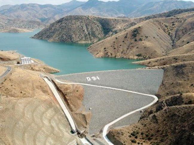 Elazığ'da 239 bin dekar arazi sulamaya açılacak