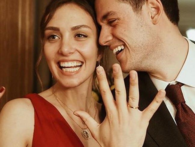 Youtuber Orkun Işıtmak nişanlandı