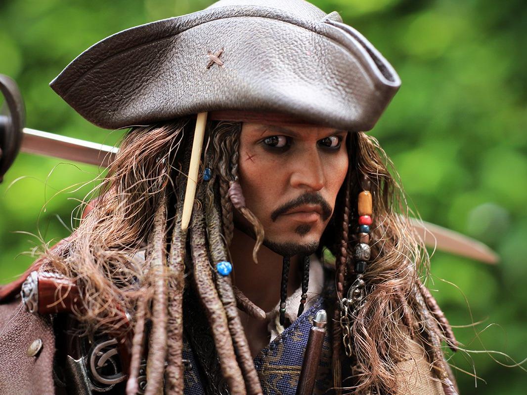 'Johnny Depp Karayip Korsanları'na dönsün' kampanyası büyüyor