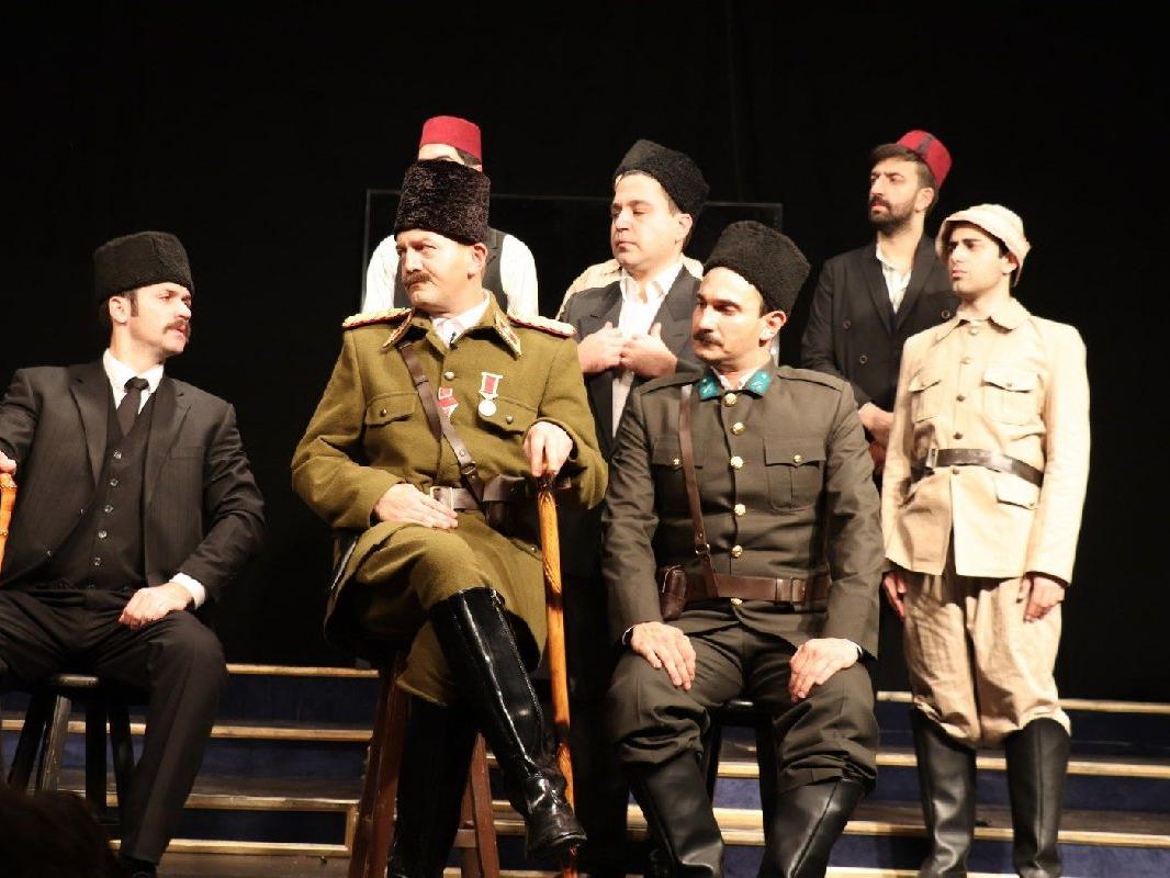 ‘Mustafa Kemal’ oyunu Eskişehir’de sahnelendi