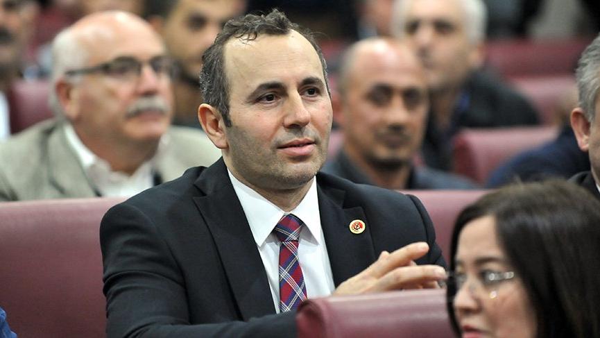 CHP'li Yalova Belediyesi vekaleten AKP'ye geçti
