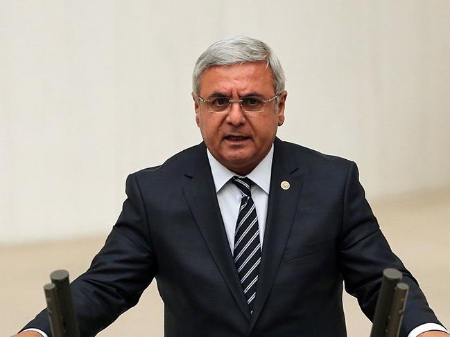 AKP'de 'teşkilat' gerilimi: "Haddini bil"