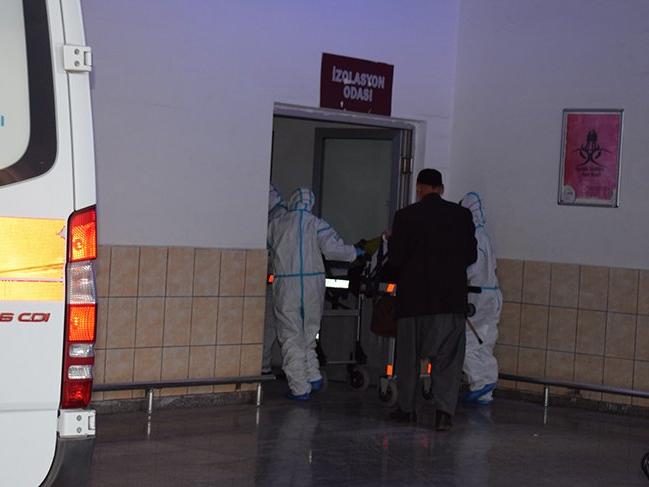 Malatya'da umreden dönen vatandaşlar hastaneye sevk edildi