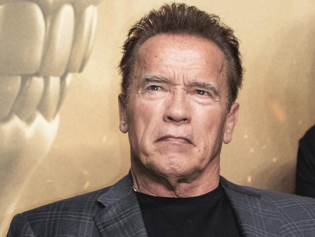 Arnold Schwarzenegger herkesi uyardı: 'Restorana gitmeyin, evde yiyin'