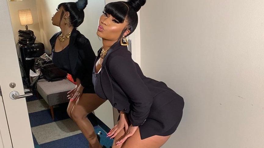 Servetiyle adını tarihe yazdırdı