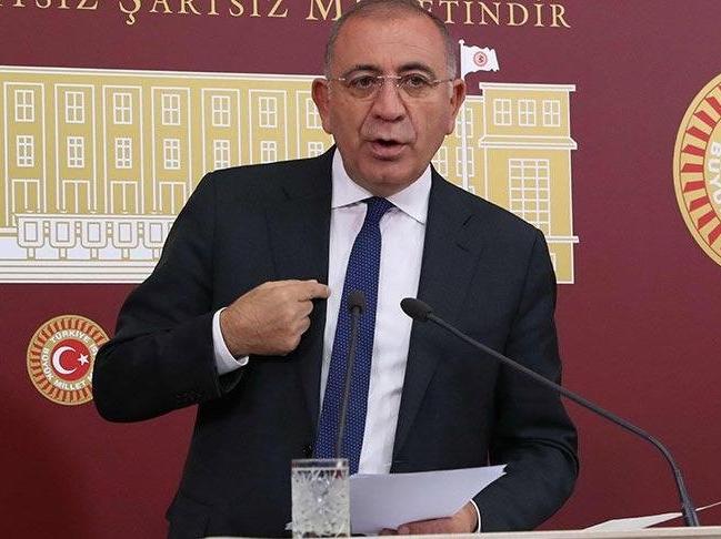 CHP'li Gürsel Tekin sordu: Cumhurbaşkanı Erdoğan ile Sağlık Bakanı'nın elinde farklı veriler mi var?