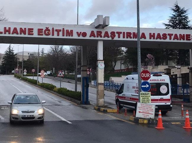 Ankara’da bazı umrecilerin corona virüsü testleri pozitif çıktı