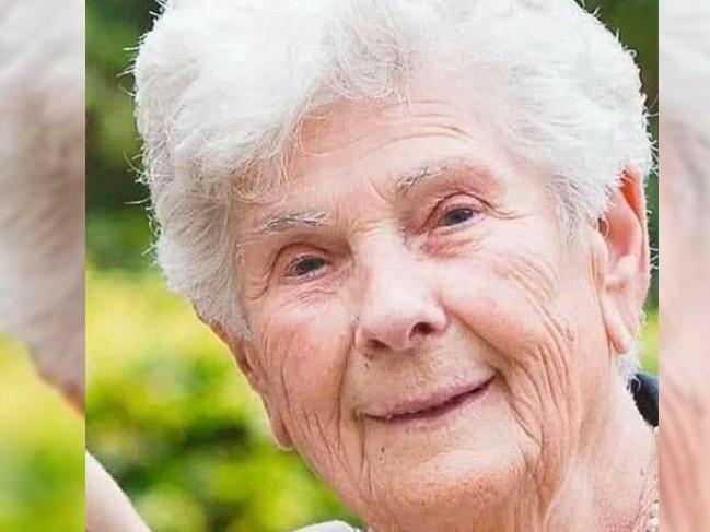 Corona virüsünden ölen 90 yaşındaki kadından büyük fedakarlık