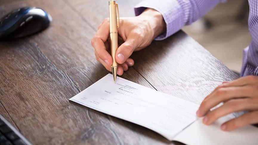 Çek belirsizliği piyasayı kilitledi