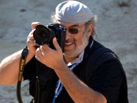 Ünlü fotoğraf sanatçısı evinde ölü bulundu