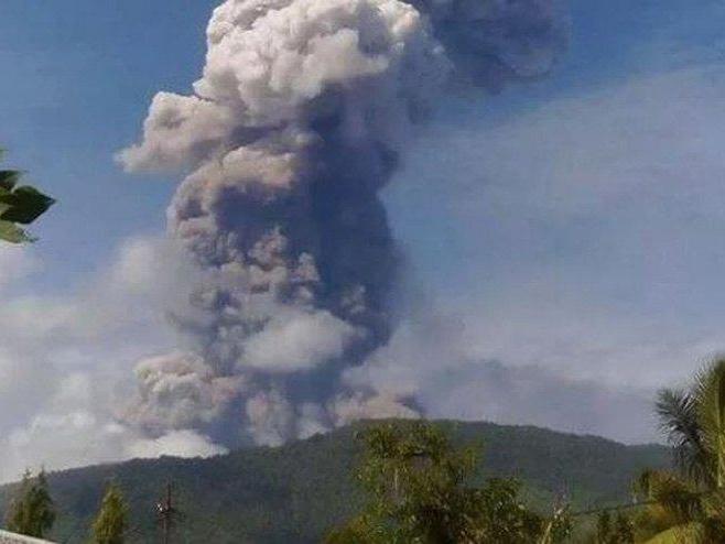 Endonezya'da yanardağ patladı! Endonezya nerede?