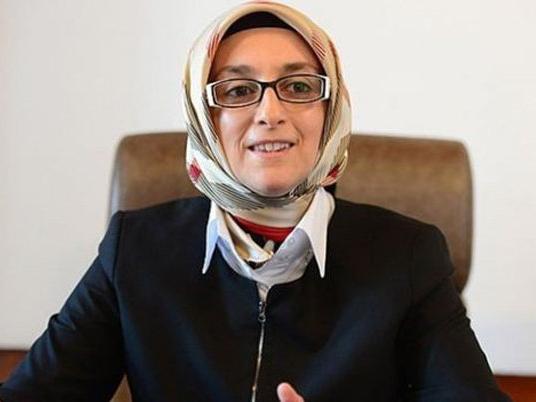 AKP Kadın Kolları Genel Başkanı'ndan Soylu'ya: Yetkileri kimin verdiğini unutmamalı