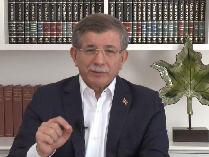 Ahmet Davutoğlu: Türkiye'de düşük profilli bakanlar isteniyor