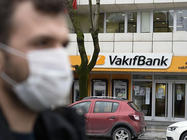 Temel ihtiyaç kredisi başvuruları devam ediyor mu? VakıfBank, HalkBank ve Ziraat Bankası temel ihtiyaç kredisi başvuru ve sonuçları…