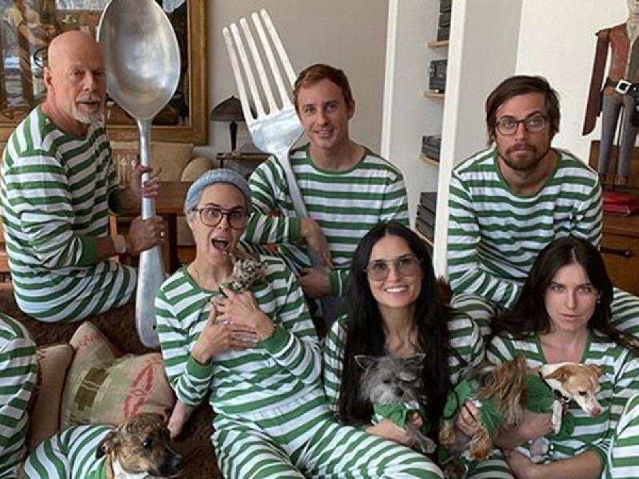 Bruce Willis'in kızı Scout babası ve annesi Demi Moore hakkında açıklama yaptı