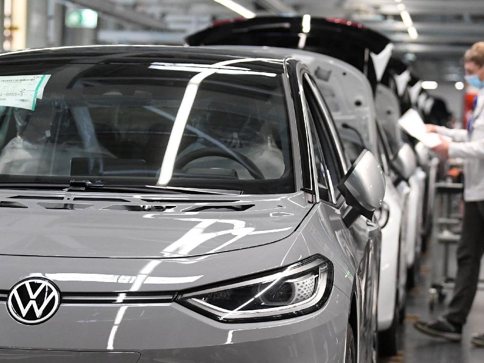 Volkswagen Almanya'da üretime başladı!