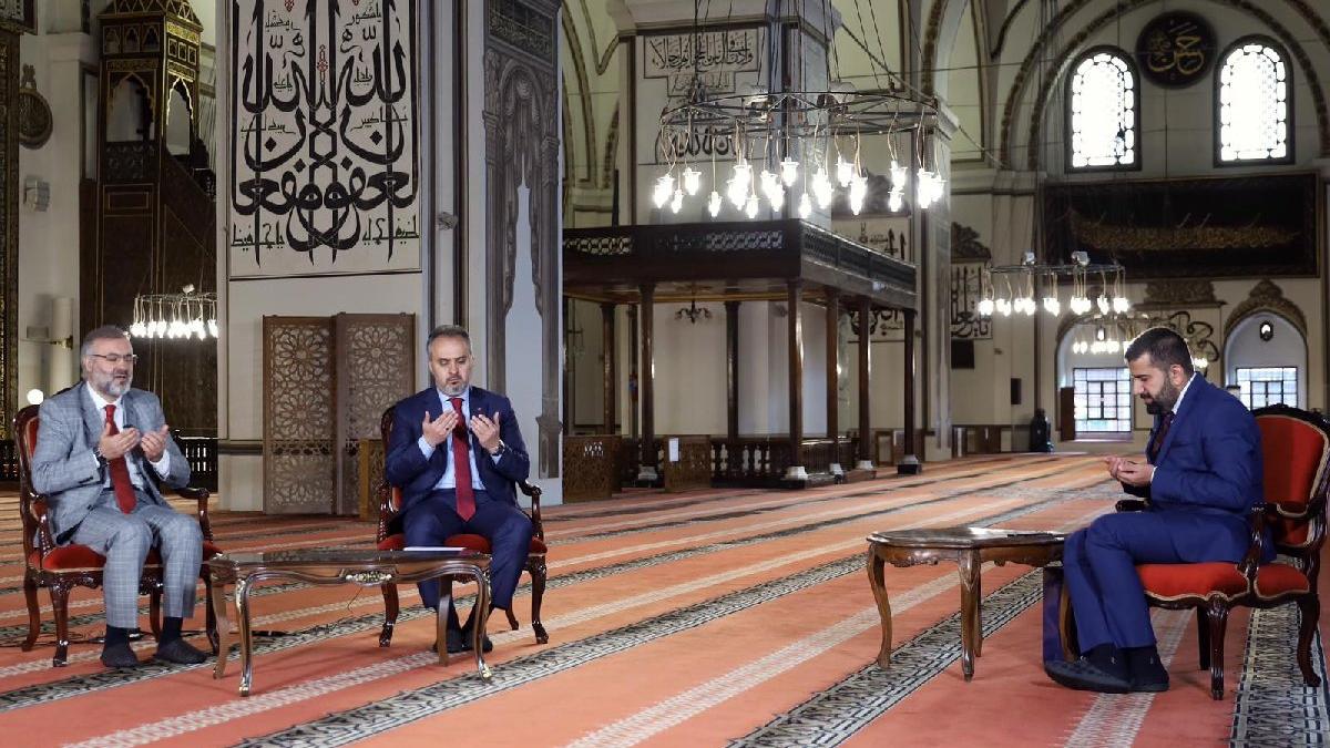Camide ramazan programı yapan AKP'li başkana sosyal medya tepkisi