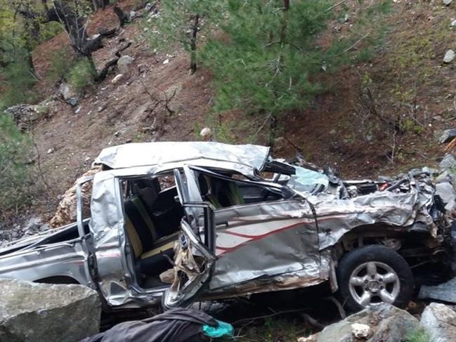 Mersin'de trafik kazası: 3 ölü!