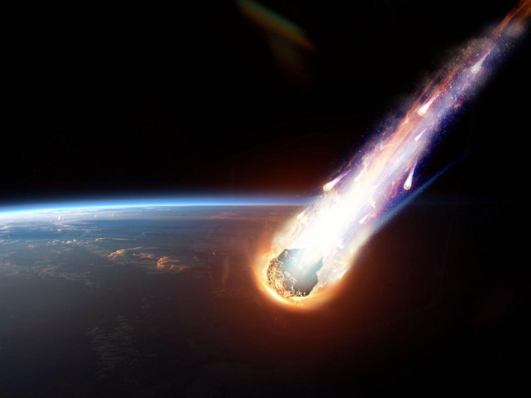 NASA'dan meteor açıklaması! Göktaşı dünyaya çarpar mı? Yörüngeden saat kaçta geçecek?