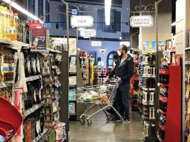 Hafta sonu bakkallar ve marketler açık mı? Sokağa çıkma yasağı ne zaman bitecek?