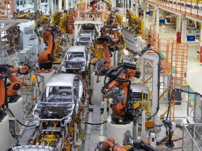 Otomobil fabrikaları 11 Mayıs'ta açılıyor