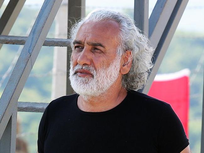 Yönetmen Sinan Çetin’in Büyükada’daki villasında yıkım kararı