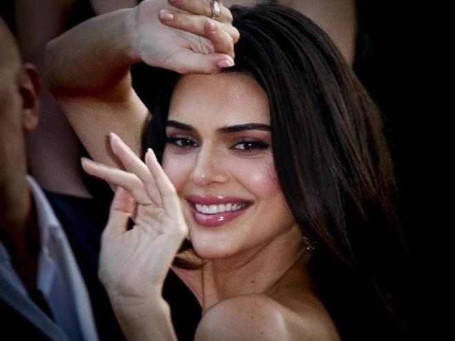 Kendall Jenner'a Instagram'da yayınladığı video için 150 bin dolarlık dava açıldı