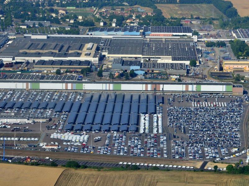 Renault Fransa'daki fabrikasını kapatabilir!