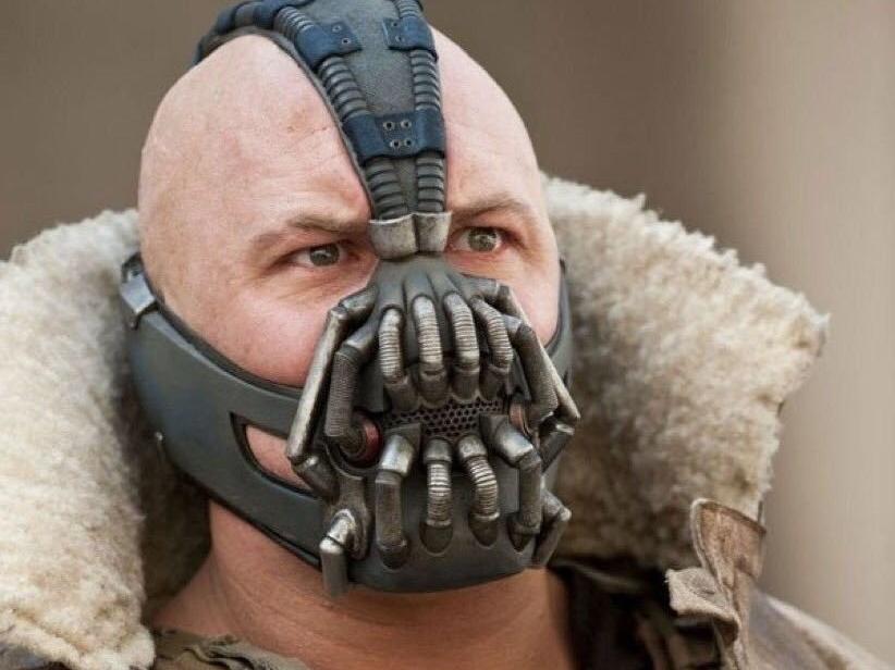 Kara Şövalye Yükseliyor filmindeki Bane karakterinin maskesi yok satıyor