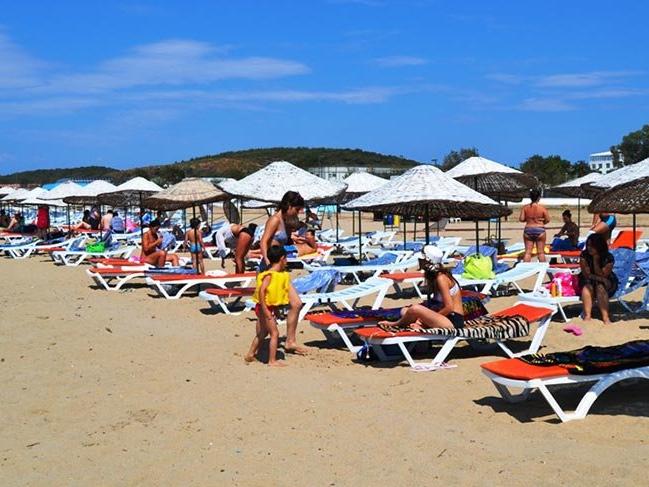 Ayvalık'ta 'Mavi Bayrak'lı plaj sayısı 16'ya yükseldi