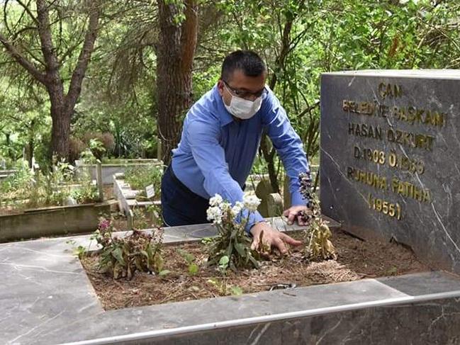 CHP'li başkandan Şamil Tayyar'a 'mezarlık' yanıtı