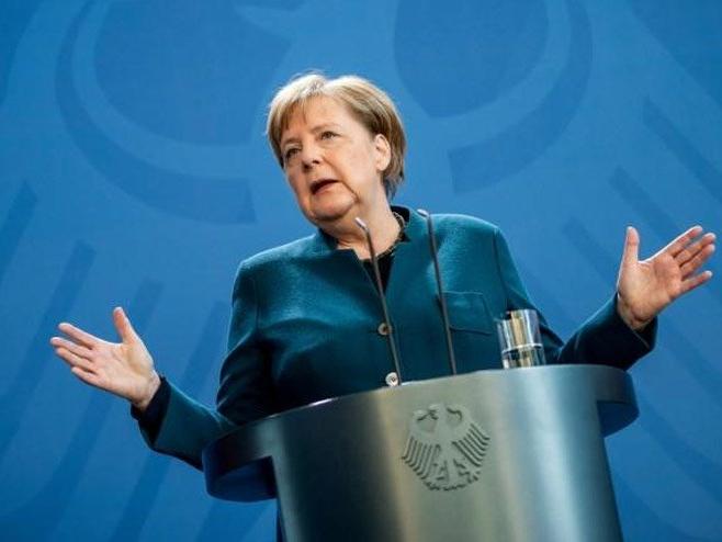 Angela Merkel açıklayacak! Almanya'da 'corona' kararı...