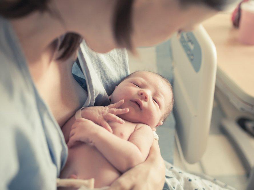 Bebeklerde aft neden olur? Bebeklerde aft tedavisi…