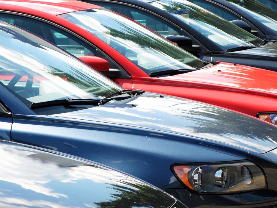 Nisan ayında ikinci el araç satışları 6 yılın en kötüsü oldu
