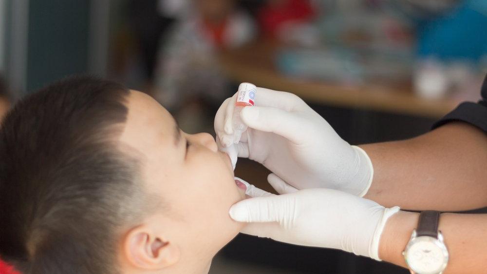Uzmanlardan kritik iddia: Çocuk felci aşısı coronaya karşı işe yarayabilir