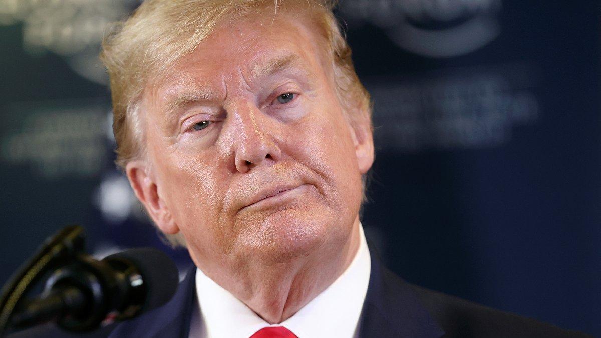 Trump yönetiminde Floyd çatlağı! Üst düzey isimden istifa kararı