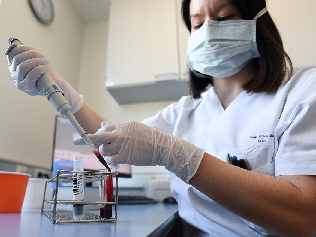 İsviçre'de corona virüsü testlerini hükümet karşılayacak