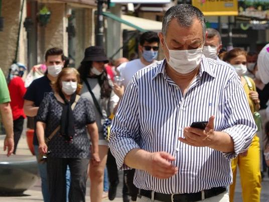 İzmir genelinde maske zorunluluğu