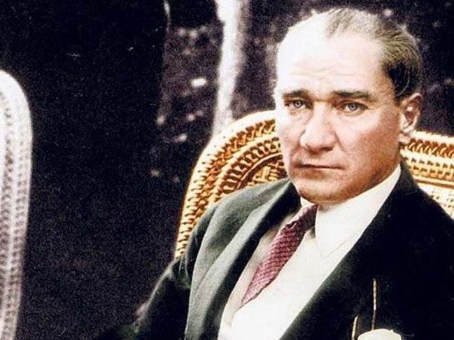 Atatürk’ü ağlatan Kurtuluş Savaşı’nın komutanının adını okuldan sildiler