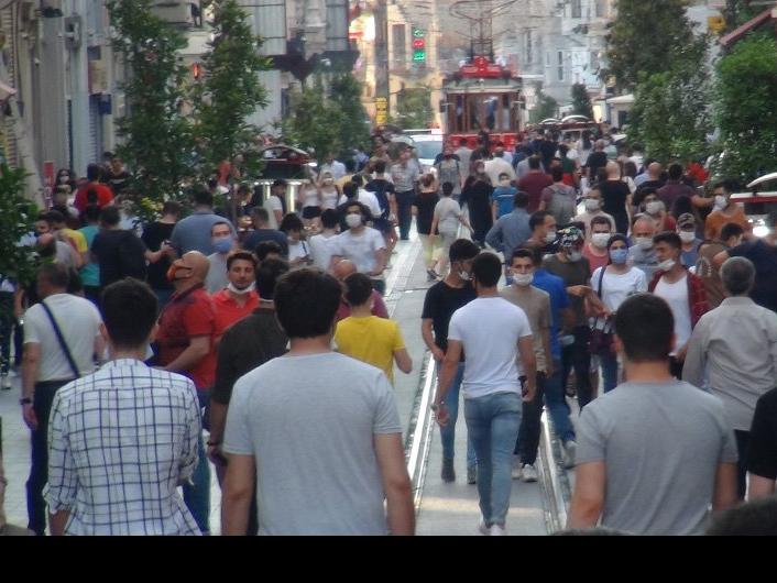 Bilim Kurulu Üyesi Özkan: Türkiye'de bağışıklık kazanma durumu binde 8