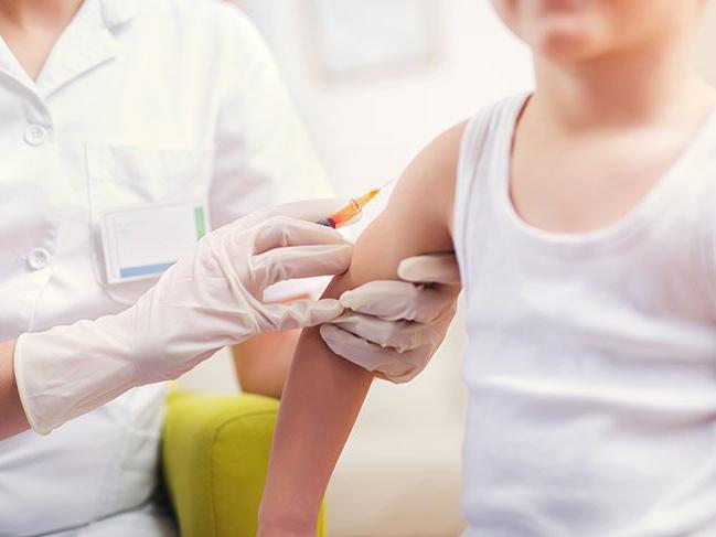 İSTAHED: Sağlıklı depolama için Bakanlık ücretsiz aşı dolabı dağıtmalı