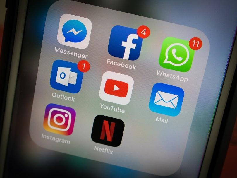 BTK 'kamu yararı' diyerek Netflix ve Whatsapp'ı engelleyebilecek