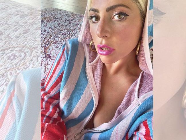 Lady Gaga'nın karantina makyajı