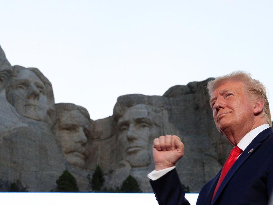 Trump'tan 29 yıl sonra bir ilk! Rushmore Dağı'nda gözdağı verdi: İzin vermeyeceğiz