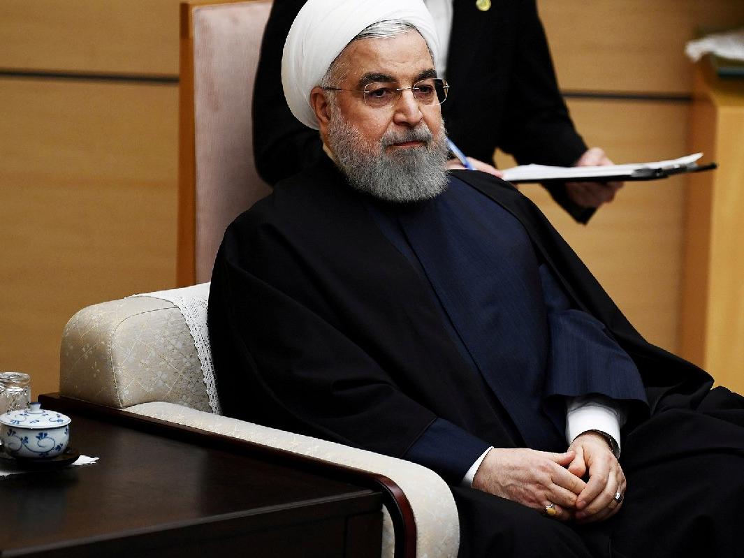 İran'da vekillerden Ruhani'ye karşı adım! Meclis'te ifade vermesi için imza topladılar