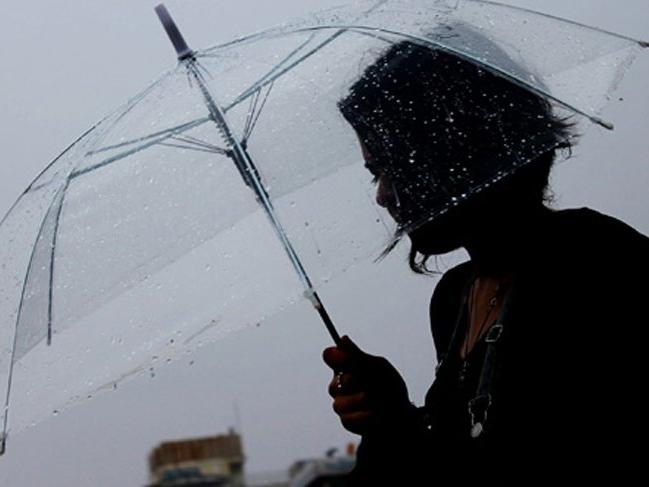 AKOM'dan İstanbul'a rüzgarlı ve yağışlı hava uyarısı! O ilçelere dikkat
