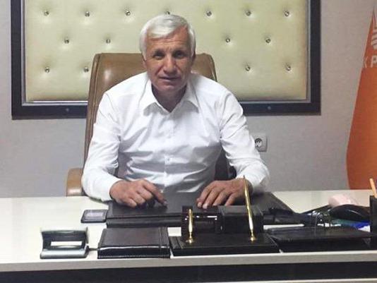 AKP'li üyeye Atataürk'e hakaretten hapis cezası