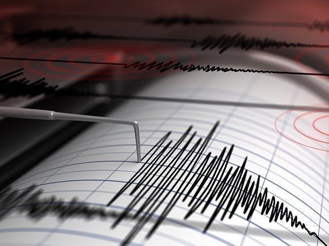 İzmir'de deprem mi oldu?