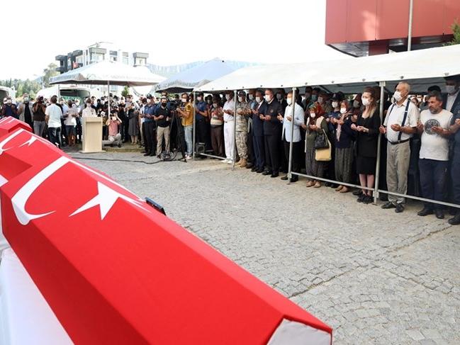 Mersin'de şehit olan 4 asker için cenaze töreni düzenlendi